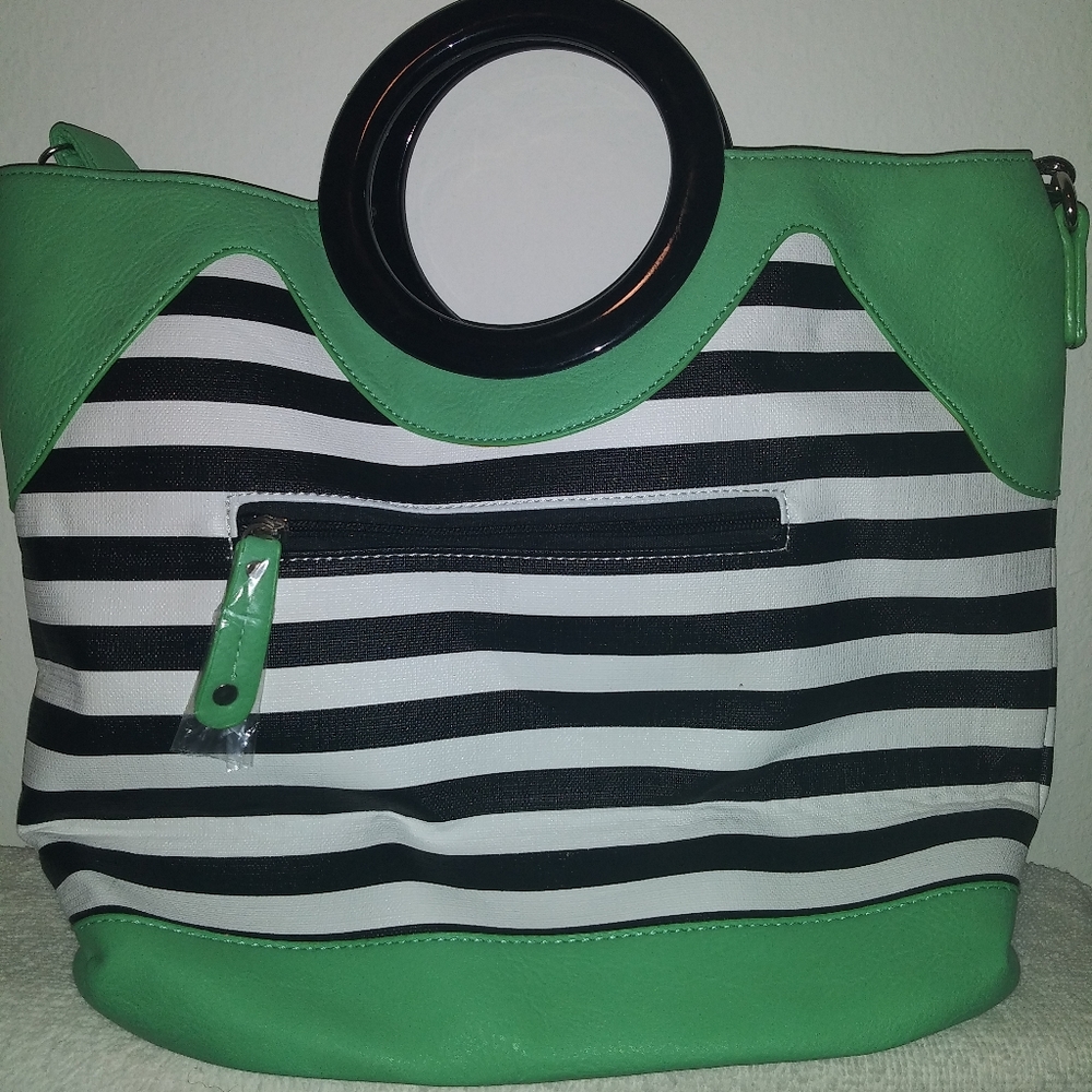 Hand Bag - Picture 3 of 3